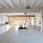Maison De Maitre - Domaine Terra Rosa