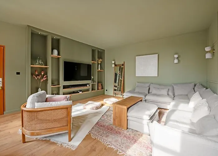 Maison De Maitre - Domaine Terra Rosa Vakantiehuis *