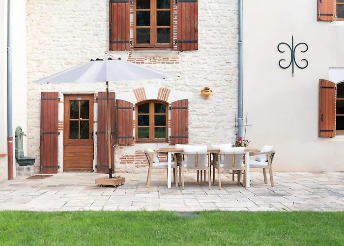 Maison De Maitre - Domaine Terra Rosa Vakantiehuis *